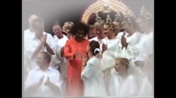 ШРИ САТЬЯ САИ БАБА. Саи Баба поет. Sathya Sai Baba sings. #СаиБаба #Свами #СаиБабапоёт