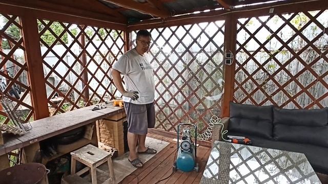 Монолитный поликарбонат - брать не  стоит?