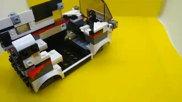 LEGO 76896 Alternative Build Shuttle Bus смотреть онлайн
