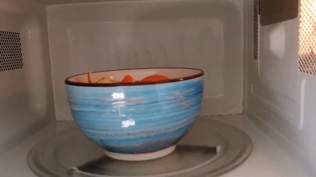 Ежедневная уборка на кухне. Экологичные способы очистки? смотреть онлайн