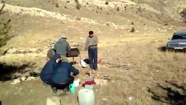 На пикнике в лесу, Ахвахский район, (рохьолълъи) смотреть онлайн