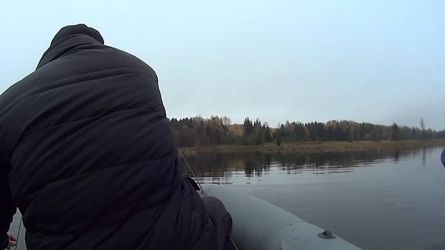 Вот это ТОРПЕДА! Огромная ЩУКА в колхозном пруду. Рыбалка на щуку в октябре. смотреть онлайн