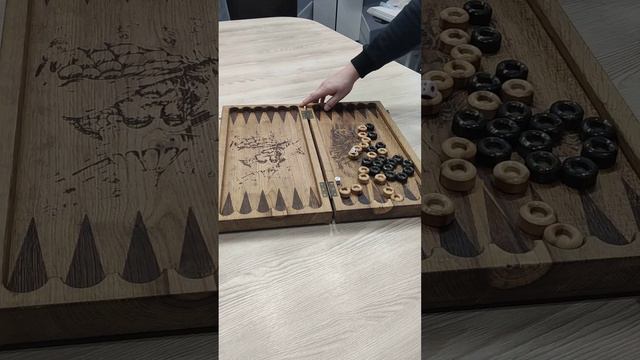 Нарды 3 д из цельного дуба, фишки ясень!!! смотреть онлайн