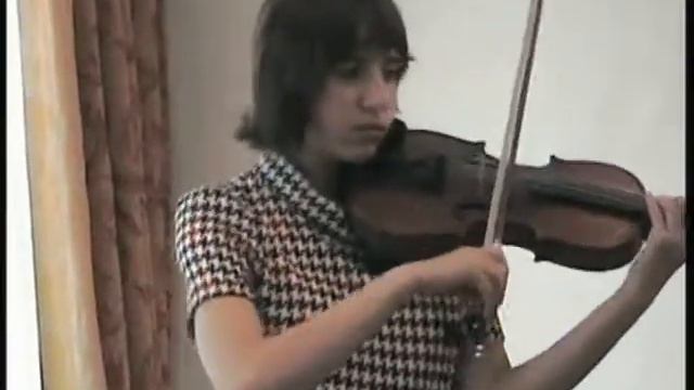 Концерт Берио. София Бессережнева ДМШ №8 (педагог Воробьева Т.Е.) смотреть онлайн