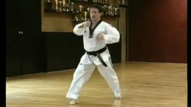 Пумсе Выше черного пояса - Тэбэк смотреть онлайн