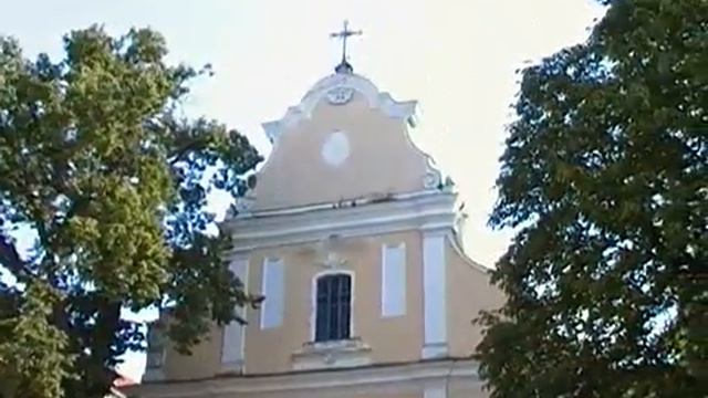 Идем по улице мушкетеров во Львове смотреть онлайн