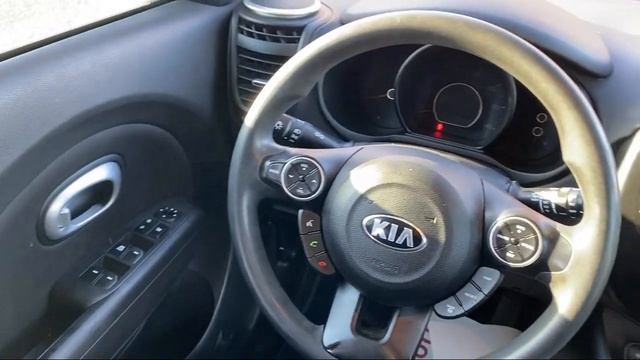 2015 Kia Soul Wagon Phoenix Surprise Glendale Peoria Avondale Tolleson смотреть онлайн