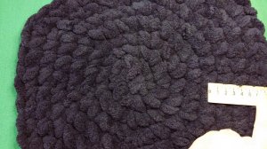 Круглый коврик панда из Alize Puffy 1 часть