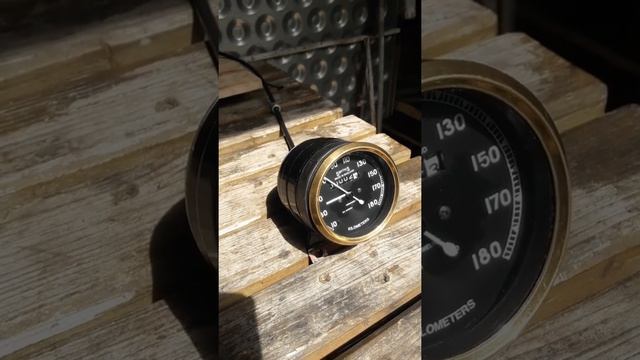 Smith Racing Speedo смотреть онлайн