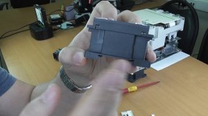 Контакторы. Разбираем контактор LC1D25 Schneider Electric.