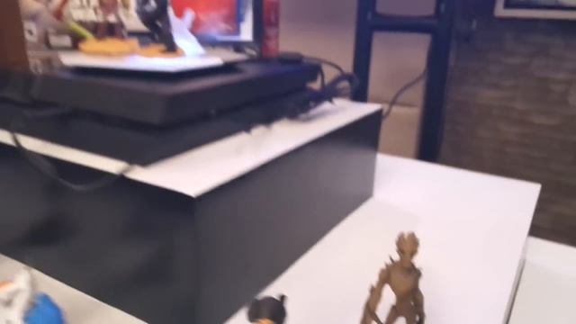 Disney Infinity 3.0 Brings The Star Wars Franchise Into Its Action Adventure Sandbox Universe смотреть онлайн