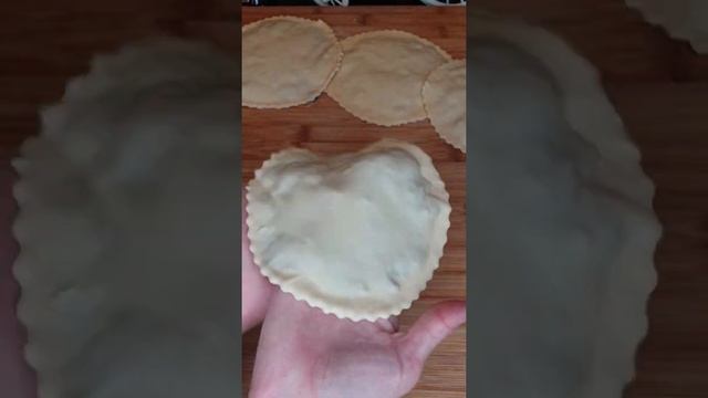 Сочные чебуреки смотреть онлайн