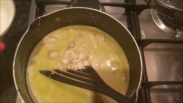 Green Chicken Curry