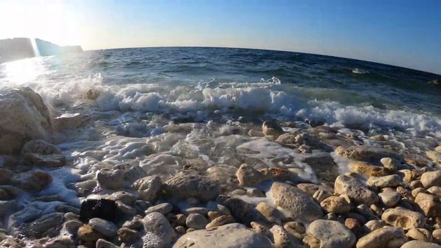 Море. Видео 4К. Крым, Херсонес, апрель 2019 смотреть онлайн