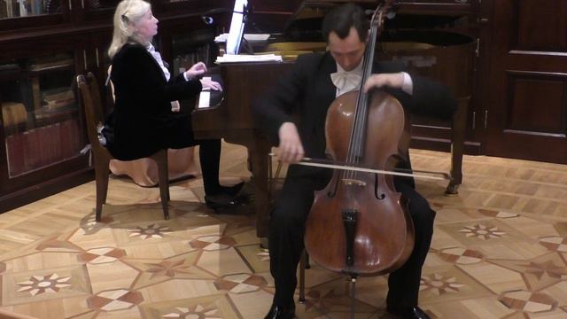 Eugene Prokoshin (cello) plays Fritz Kreisler Schön Rosmarin. смотреть онлайн
