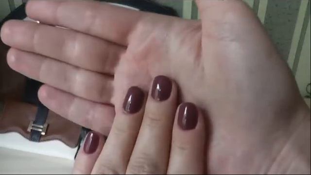 Заказ Avon (Эйвон) по каталогу № 12/ Сумка, шарф, кошелек и целая палитра лаков) смотреть онлайн