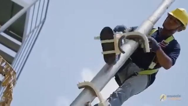 How To Climb Round Pole? Pole Climbing Techniques by Indian Inovatix Ltd смотреть онлайн