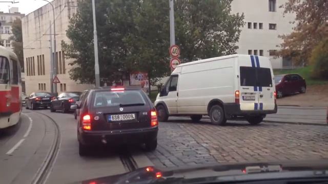 Вежливое вождение в Чехии смотреть онлайн