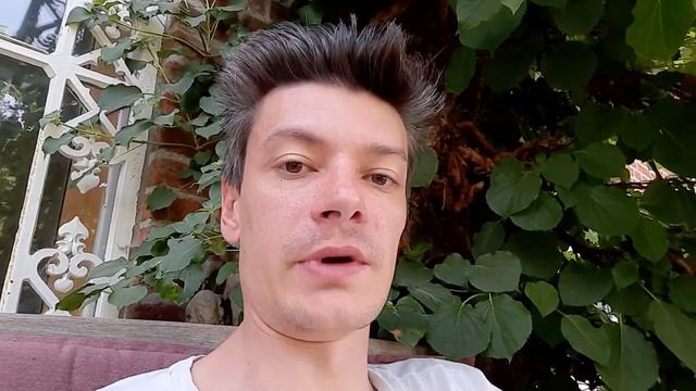 Ошибка @RandPaul2016LLC Или мнение о том, что ему принадлежит как "либертарианцу" смотреть онлайн