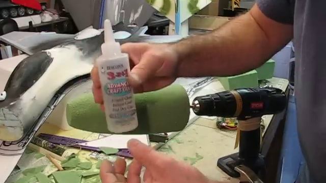 Making a Sukhoi Su-33 nose in foam for RC Part 1 смотреть онлайн