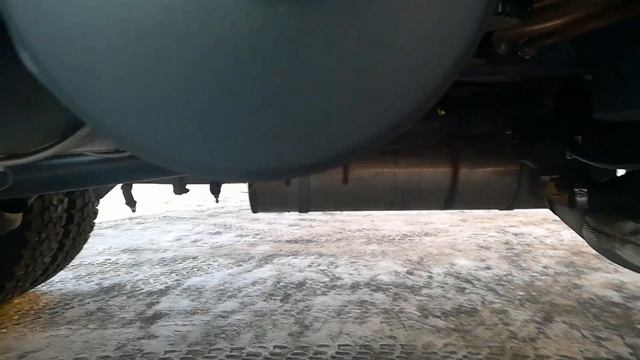 Бескапотный дорожный самосвал Урал С35 смотреть онлайн