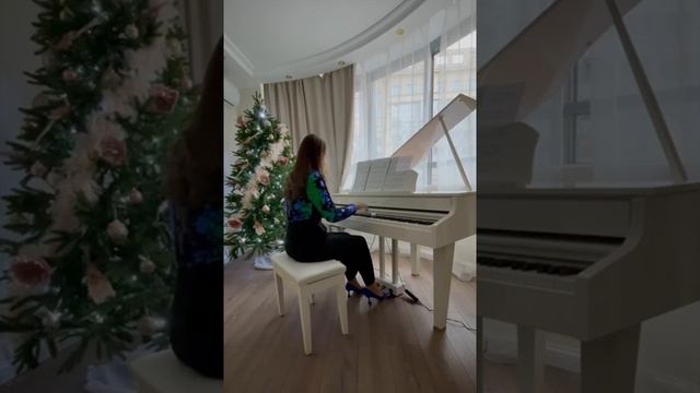 Ветер перемен из к/ф Мэри Поппинс, до свидания на пианино | Максим Дунаевский Piano Cover смотреть онлайн