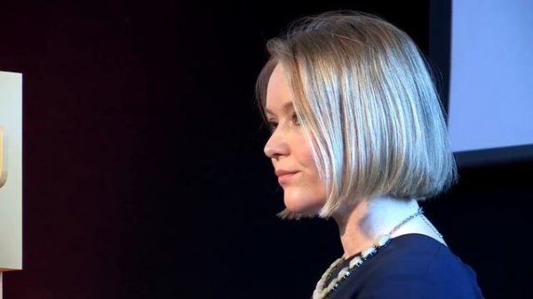 The surprising secret to speaking with confidence | Caroline Goyder | TEDxBrixton