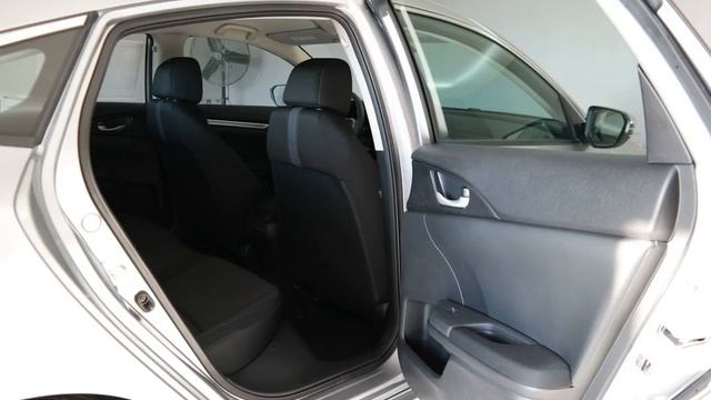 2018 Silver Metallic Honda Civic 4D Sedan #9638