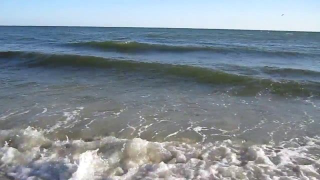 Мягкий морской прибой ... смотреть онлайн