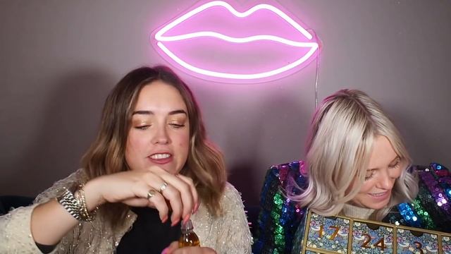 Inside the Liberty Advent calendar 2019 with Cher Webb смотреть онлайн