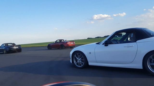 MX-5 NC 2.0 FL Versus 2x 2.5 Swap