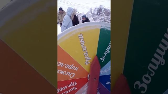 Новогоднии прогулки с внуком. ( продолжение) смотреть онлайн