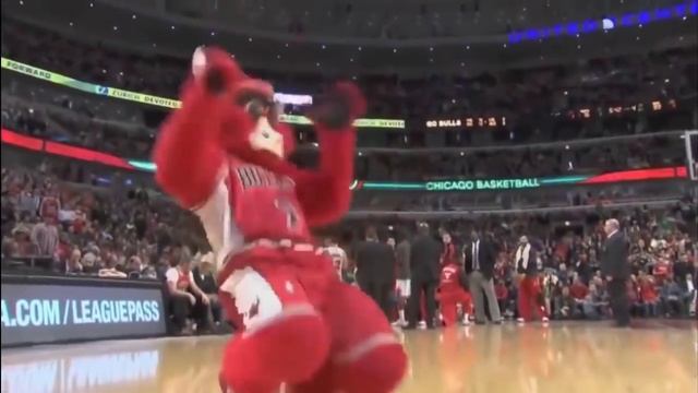 ►BEST BENNY THE BULL COMPILATION | Funny Mascot