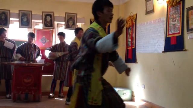 Танцы Бутана, NCorshun смотреть онлайн