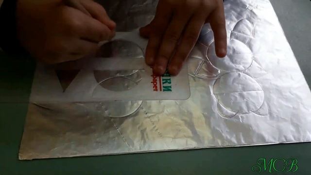 Работа с трафаретами. Работа с фольгой. смотреть онлайн