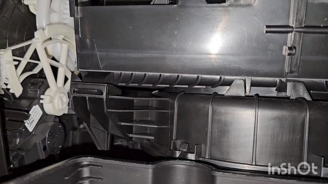 Chery Arrizo 8 замена салонного фильтра