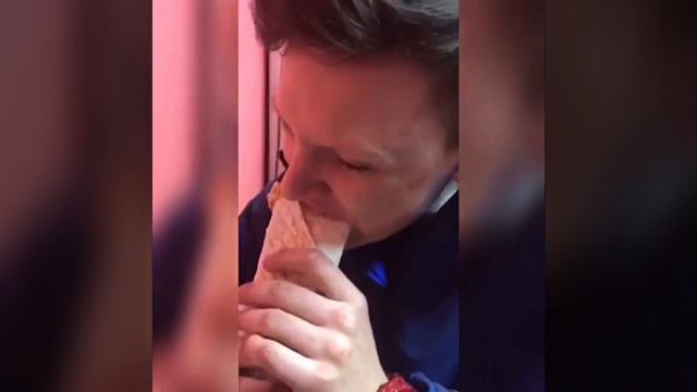 Донер Кебаб около ТЦ Планета🌯 смотреть онлайн