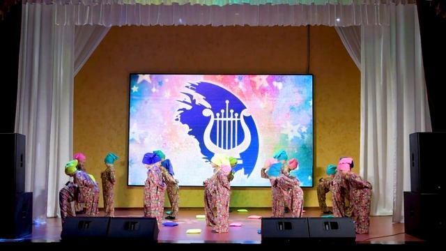 "С добрым утром" Образцовая студия эстрадного танца "Монпансье" смотреть онлайн