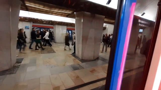 Таганско-Краснопресненская линия Московского метро смотреть онлайн