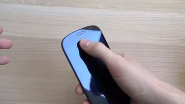 YotaPhone 2 с Aliexpress всего за 7000 рублей