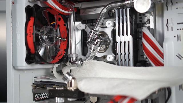 $2600 Custom loop PC Build | Umbrella Corp theme timelapse смотреть онлайн