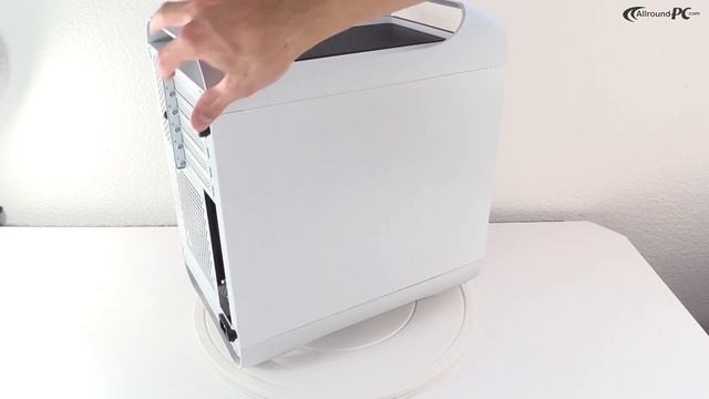 BitFenix Prodigy M Gehäuse Hands-On смотреть онлайн