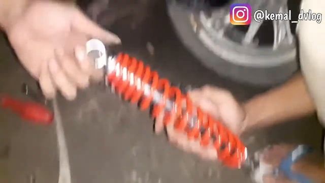 Ganti Shock Belakang Mio Z, Review KYB PREMIUM смотреть онлайн