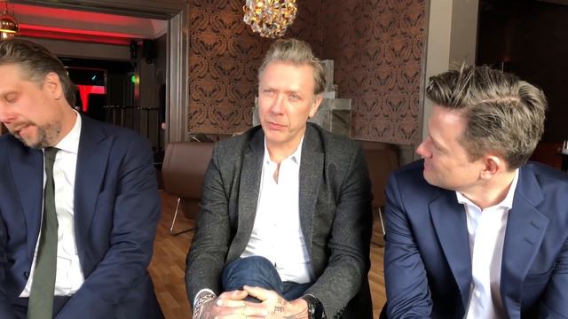 Hammar, Persbrandt och Wikingsson inför Tårtgeneralens världspremiär смотреть онлайн