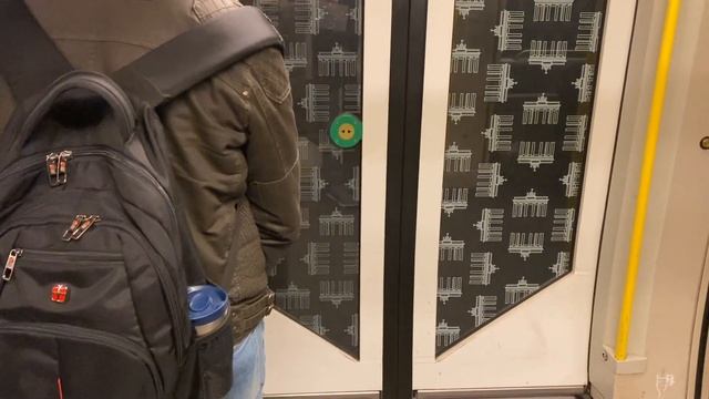 Zoologischer Garten To Kurfürstendamm | Riding The Berlin U-Bahn U9 Train!