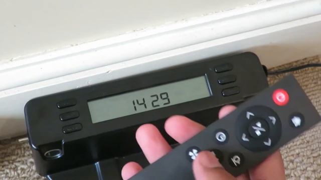 EC Technology Robotic Vacuum Cleaner Unboxing & Review | The Coolest Robot Ever смотреть онлайн