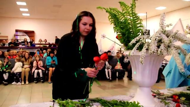 «Королеву Весну — 2022» выбрали в Костюковичах смотреть онлайн