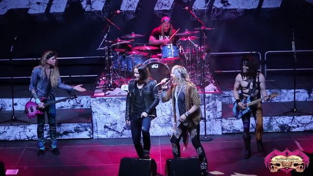 Steel Panther w/ special guest Myles Kennedy - "Highway to Hell" смотреть онлайн