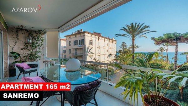 Luxury apartment in Sanremo by the sea