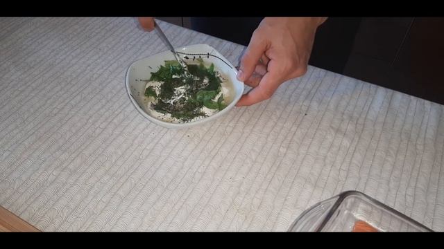 Такой рыбы Вы ещё не ели-Лосось в сметанном соусе смотреть онлайн